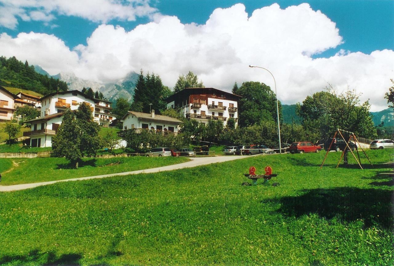 Sporting Hotel Club Pelos Zewnętrze zdjęcie